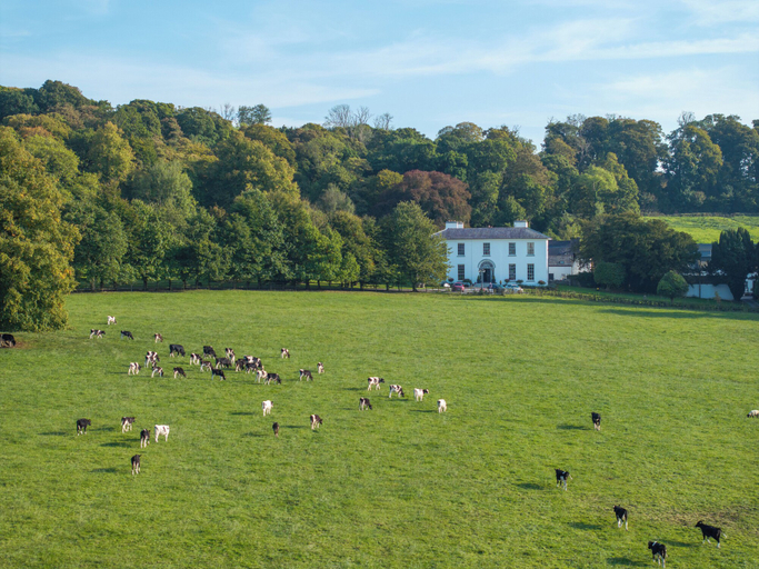 Exterior & Views 2, Noan Country House B and B