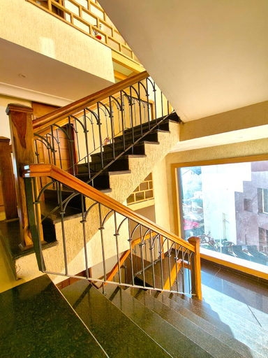 Public Area 2, Luxury Inn by Stotrak Hotels, Dehradun
