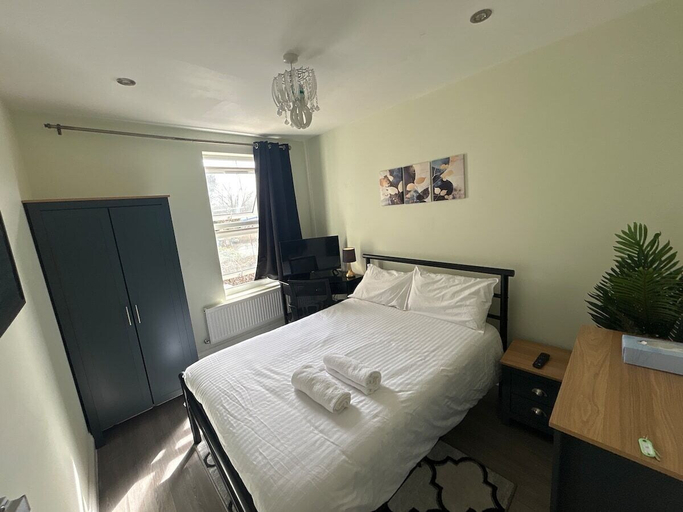 Bedroom 3, Tooting Stays, London