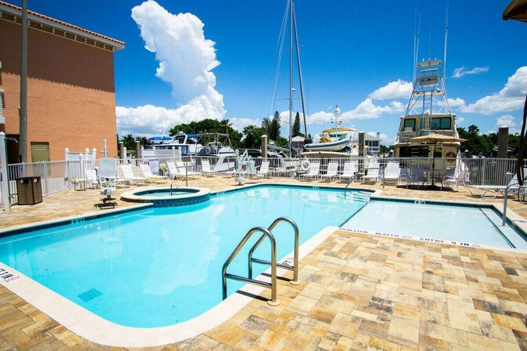 Sport & Beauty 3, Madeira Bay Resort II - 606, Pinellas