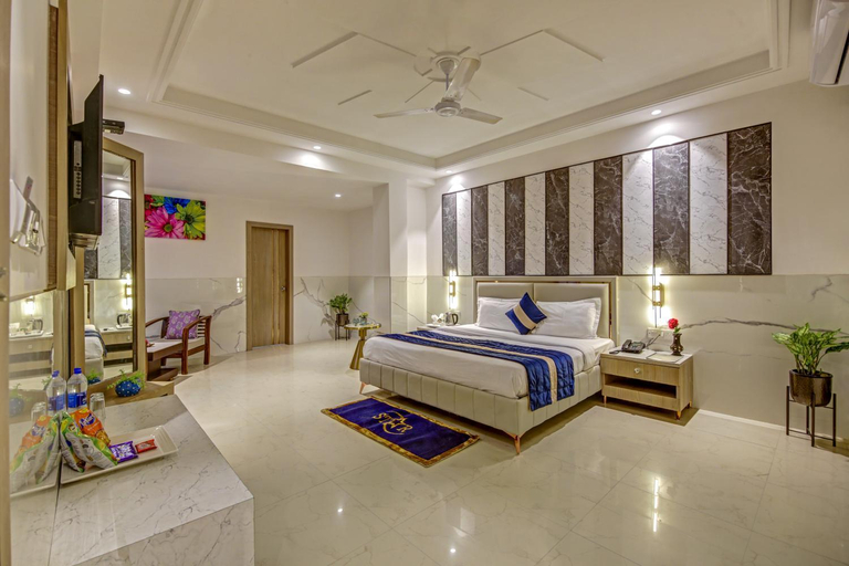 Bedroom 5, Hotel Avantika, Lucknow