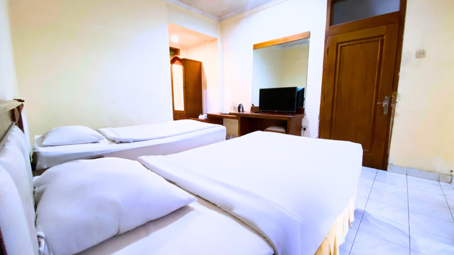 Bedroom 4, Guci Heritage Hotel, Tegal