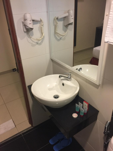 Others 4, Premierz Hotel, Labuan
