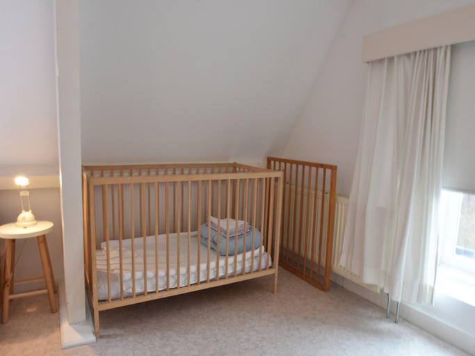 Bedroom 2, Apartment Bergen aan Zee near Beach, Bergen