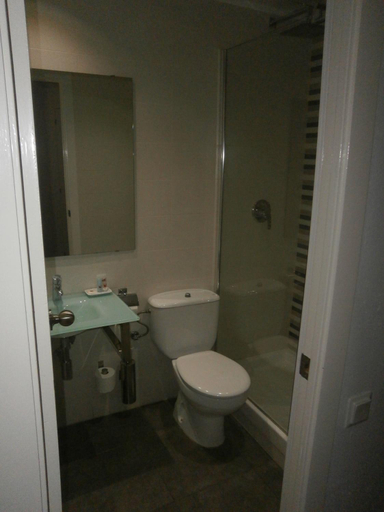 Bathroom 4, HOTEL MEDICIS, Barcelona