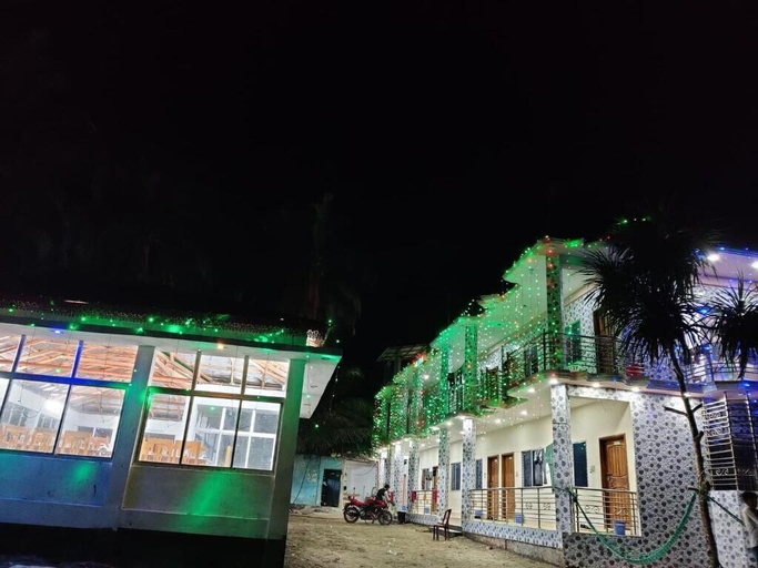 Exterior & Views 2, Hotel Royal Beach & Restaurant, Maungtaw