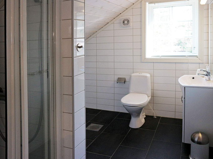 Bathroom 3, person holiday home in Treungen, Nissedal