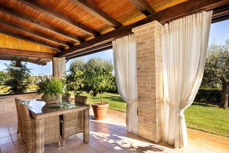 2, Agrirelais Collelago, Ascoli Piceno