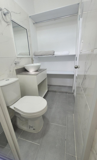 Bathroom 3, Casa Calina Hotel, Caucasia