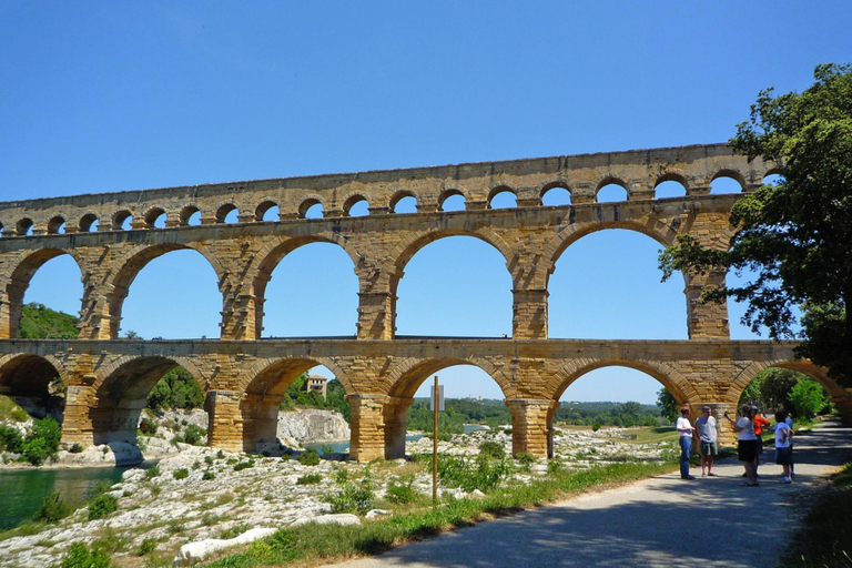 Others 4, Villa in Bellegarde near Pont du Gard, Gard