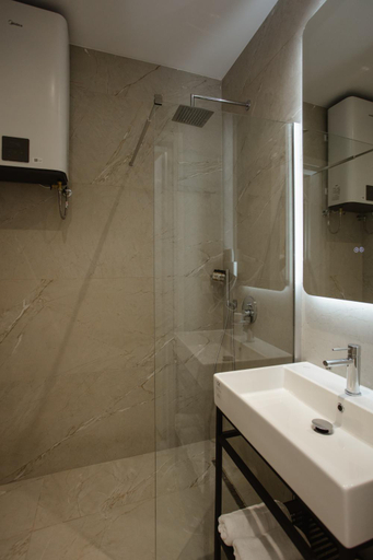Bathroom 3, DownTown Hotel, Shkodrës