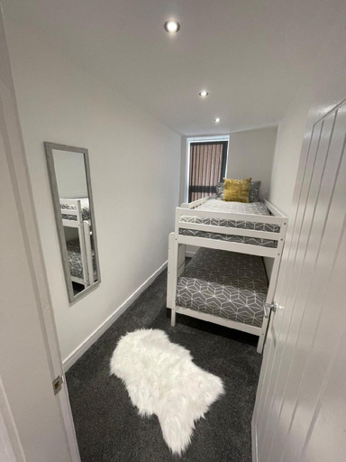 Bedroom 2, Newly Refurbished Clarendon Apartments, Free WIFI, Parking, Blackpool