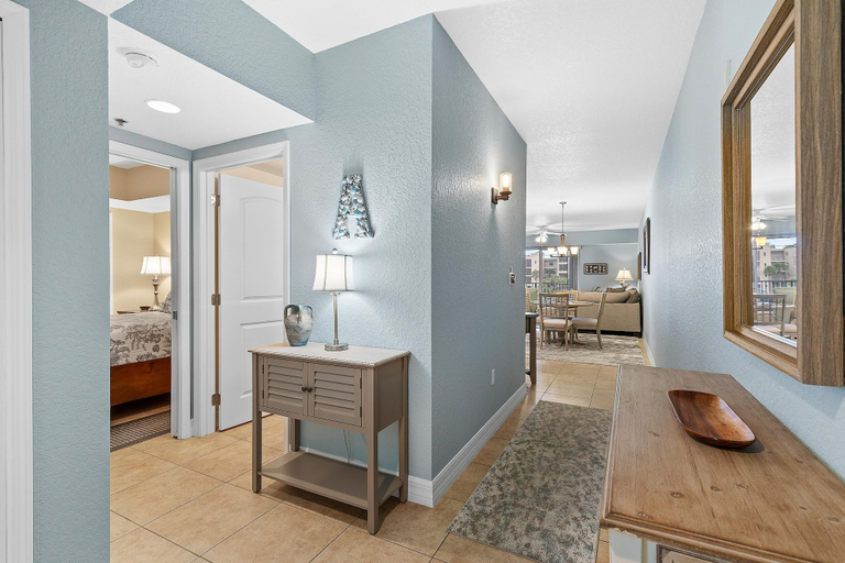 Bathroom 4, Oceanwalk 12-402, Volusia