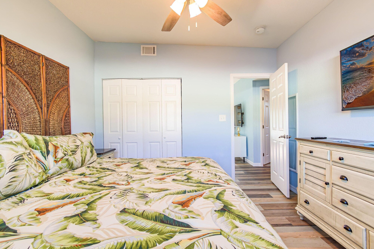 Bedroom 3, Shore La Vie, Pinellas