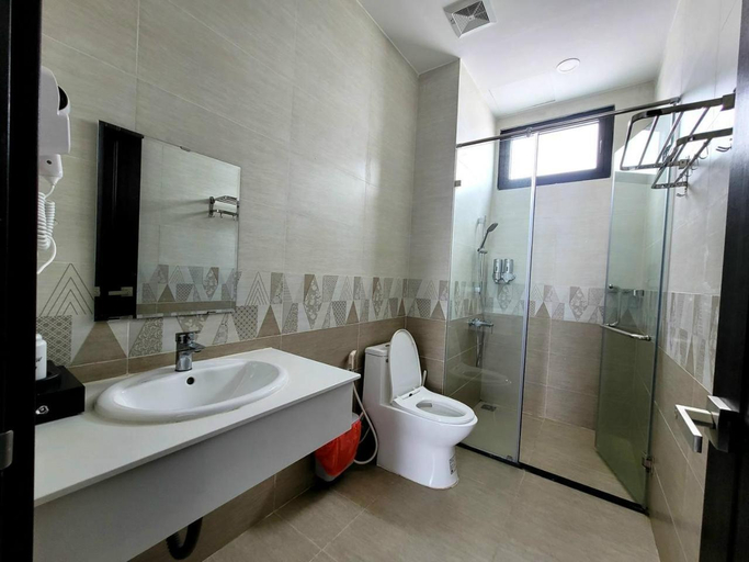 Bathroom 2, E3 Homestay and Coffee, Phú Quốc