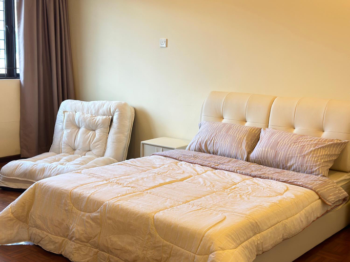 Bedroom 1, Kuching City Center Houses, Kuching