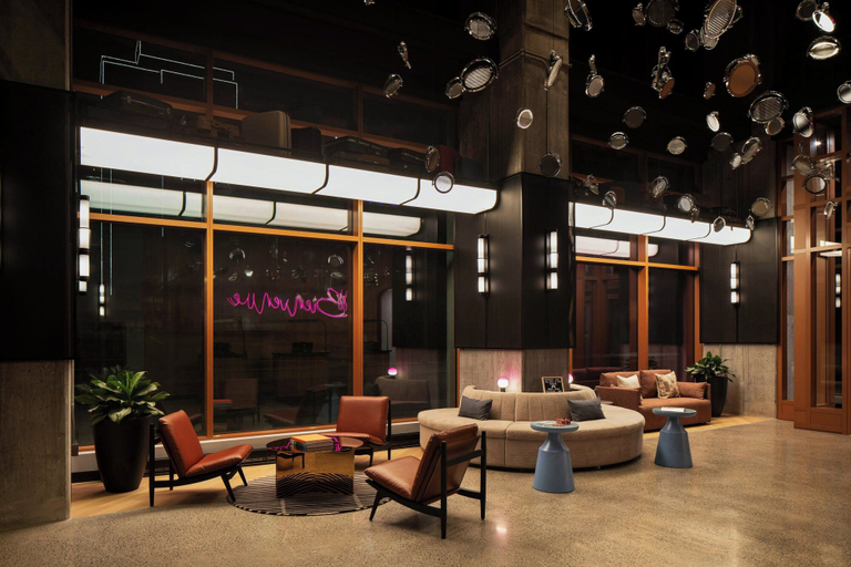 Food & Drinks 4, New Hotel Moxy Montreal Downtown, Montréal