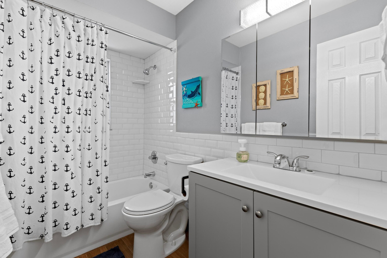 Bathroom 4, Aqua Beach Bungalow, Volusia