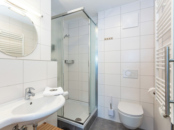 Bathroom 3, Appartements Hollin by we rent, Zell am See