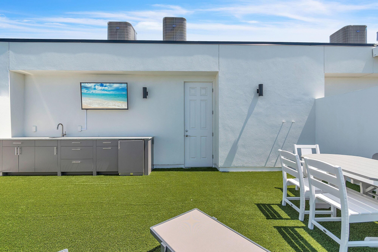 Exterior & Views 2, Azul Townhomes A5, Pinellas