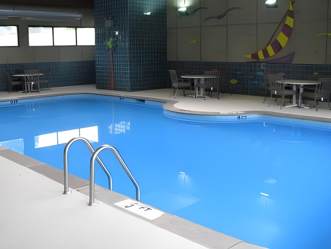 Sport & Beauty, DoubleTree by Hilton Clarksville Riverview, Montgomery