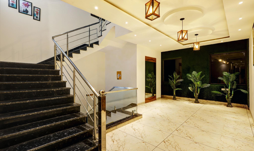 Public Area 3, Itsy Hotels Vedansh, Ludhiana