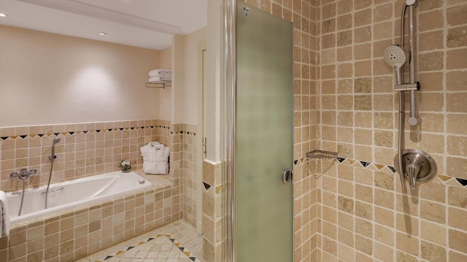Bathroom 4, Steigenberger Hotel and Resort Camp de Mar, Baleares