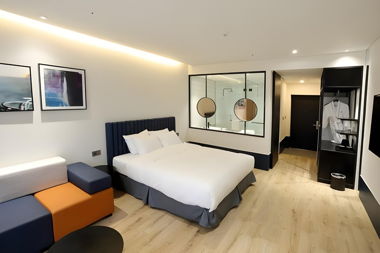 Bedroom 2, Wonju Orchid Hotel, Wonju