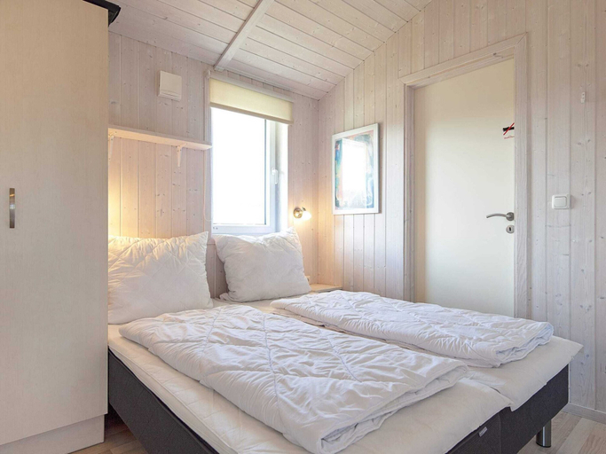 Bedroom 2, Holiday Home in GrÃ¶mmitz, Ostholstein