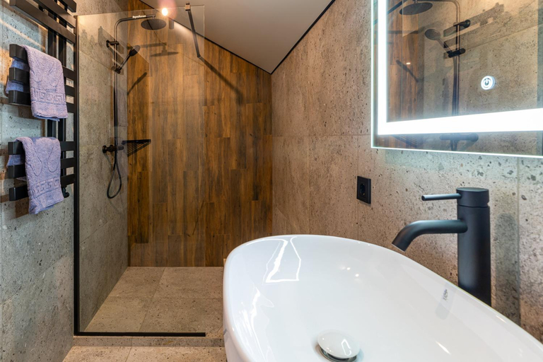 Bathroom 3, Comfort House, Iaremchans'ka