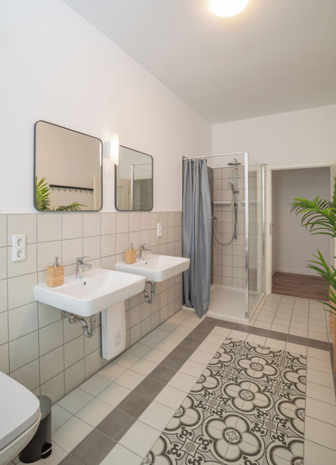 Bathroom 3, Arbio Monteurzimmer Fredersdorf, Märkisch-Oderland