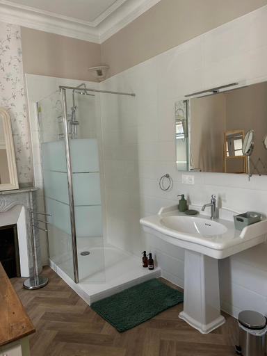 Bathroom 2, Chambres de charme MAMIE ANGELE, Tarn-et-Garonne