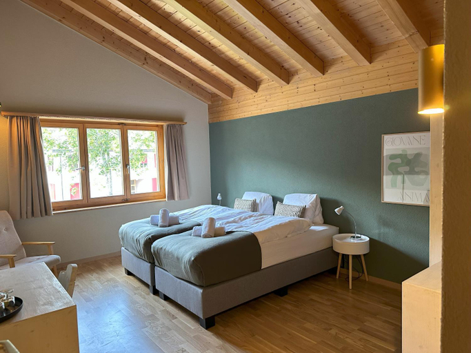 Bedroom 2, Hotel Pez Regina, Surselva