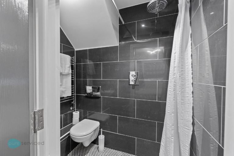 Others 2, 4 Bed - Smeatons by Pureserviced, Plymouth