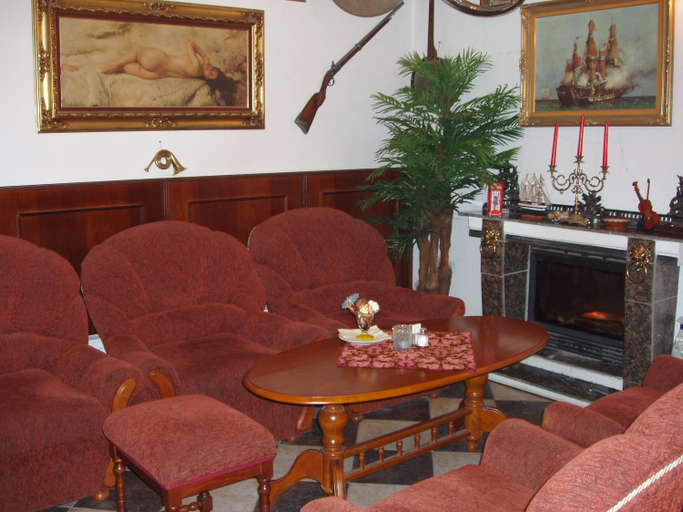 Others 3, Hotel Klor, České Budějovice