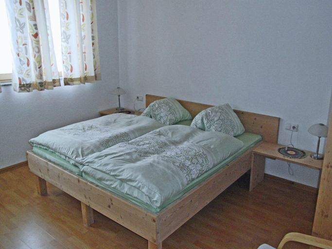 Bedroom 3, Apartment in Aschau near Ski Lift Kaltenbach, Schwaz