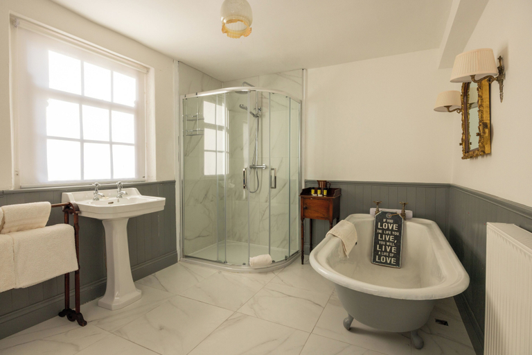 Bathroom 3, Noan Country House B and B