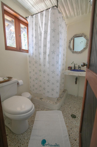 Bathroom 3, Cabana SalSiPuedes, San Onofre