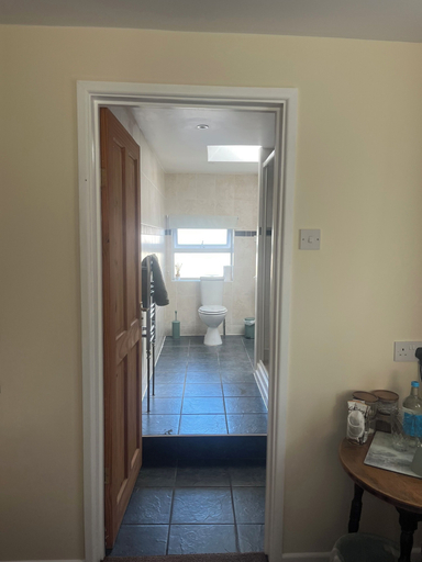 Bathroom, The Olde Market Inn, Devon