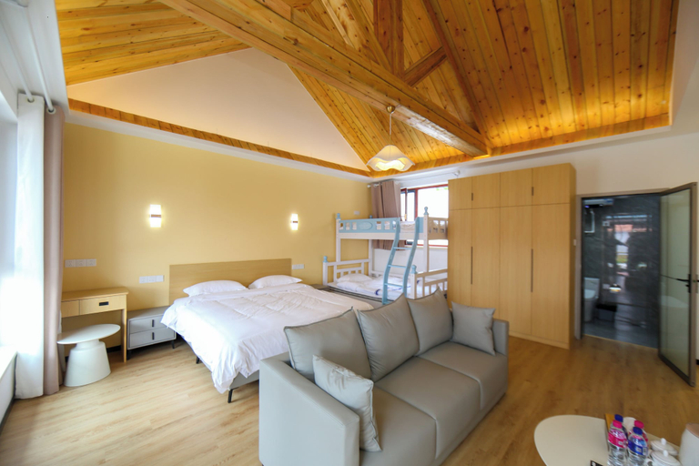 Bedroom 3, JOYSEA HUT, Yantai