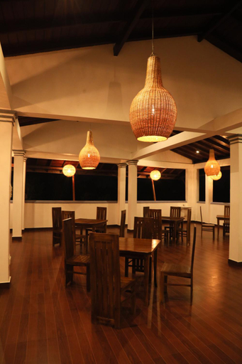 Food & Drinks, crystal wave, Matara Four Gravets