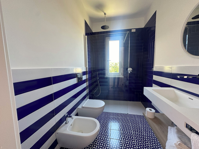 Bathroom 5, Hotel Boutique Ideal, Napoli