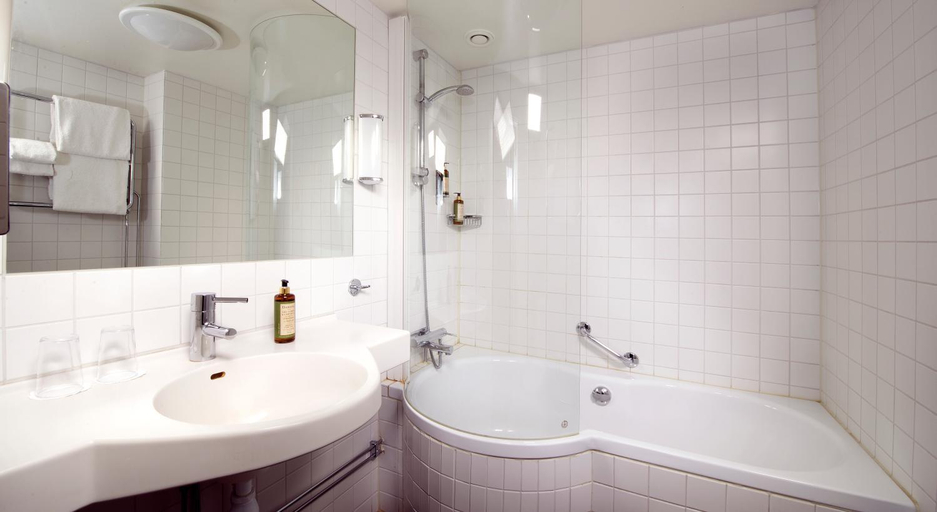 Bathroom 4, Home Hotel Wellington, Stockholm