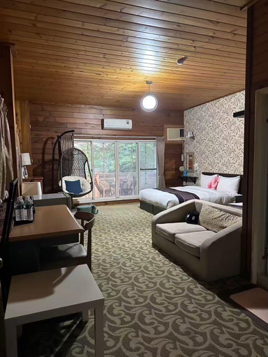 Bedroom 13