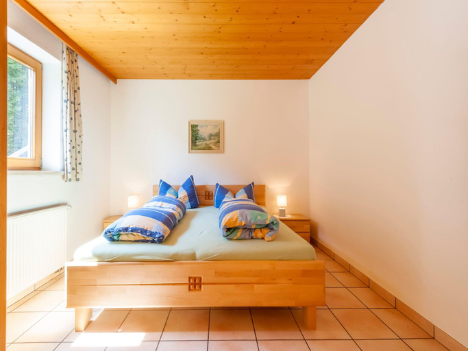 Bedroom 2, Apartment with garden near hiking trails, Schwaz