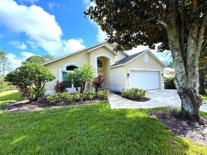 Exterior & Views 2, Updated Southern Dunes Golf Villa, Spa, Updated!, Polk
