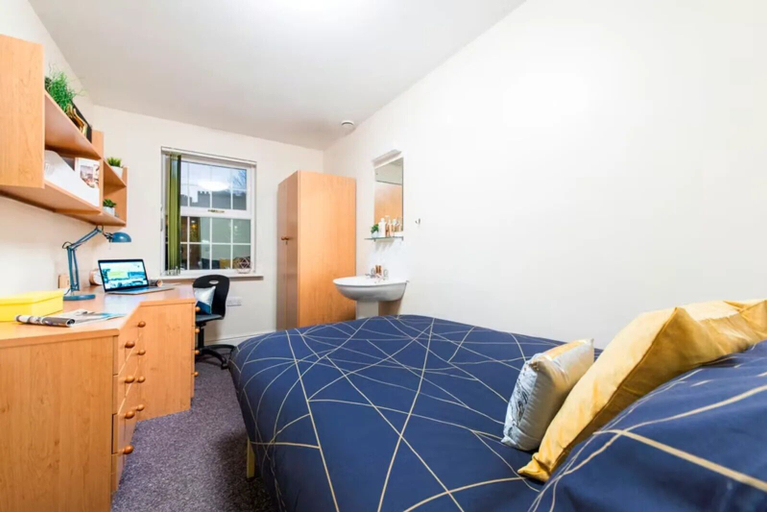 Bedroom, Student Only Cable Street, Lancashire