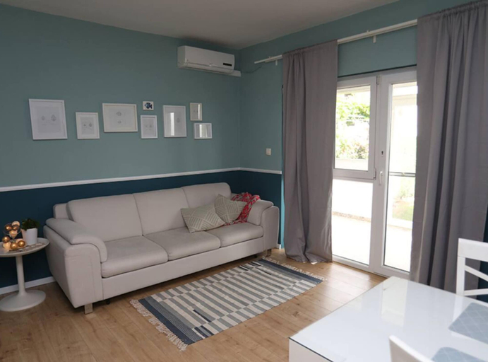 Others 2, Garden Oasis - Kaštel Lukšić, Kaštela