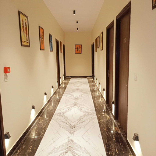 Others 3, Hotel Vijaya, Bulandshahr