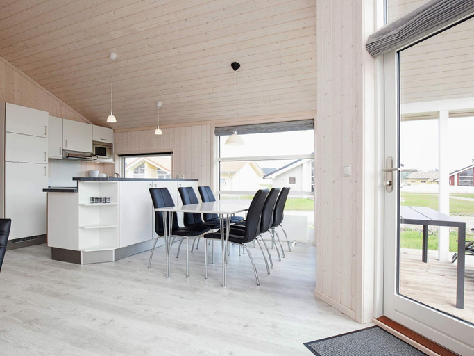 Others 2, Holiday Home in Großenbrode, Ostholstein